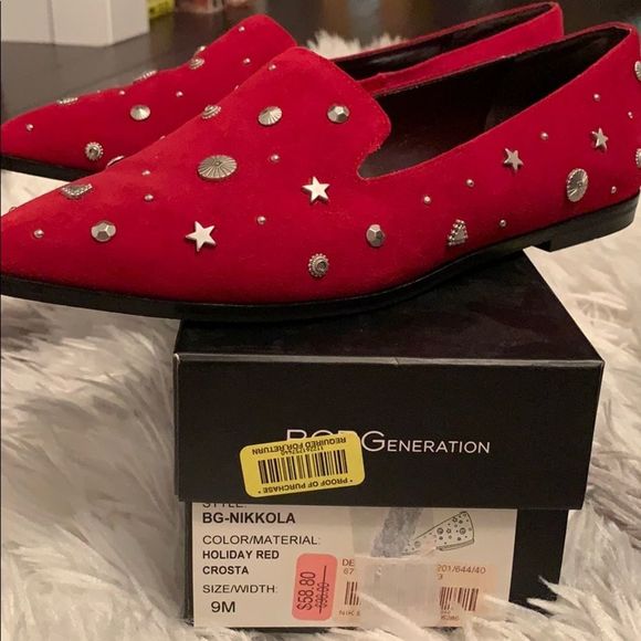 {BCBGeneration} Red Studded Pointy Flats Size 9 - Picture 8 of 8